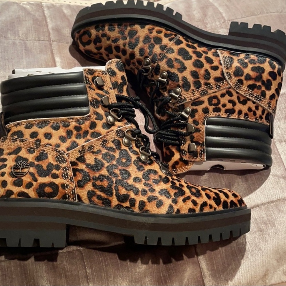 RARE leopard Timberland work boots